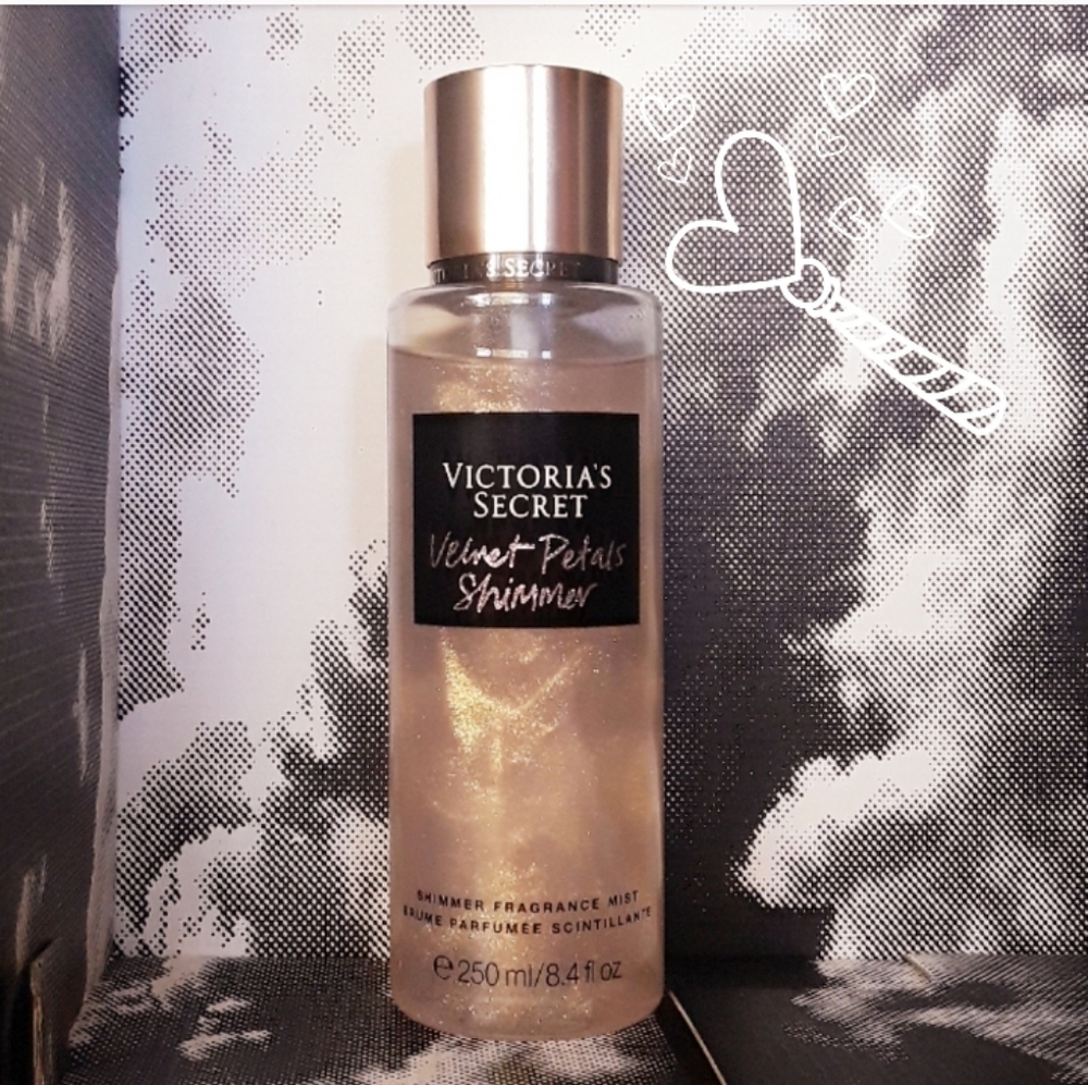 🔥Victoria's Secret Velvet Petals Shimmer